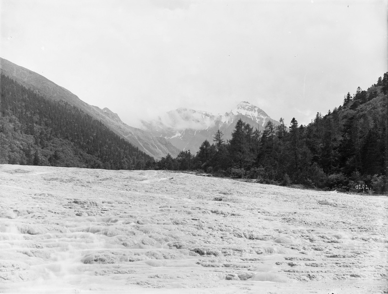 292 1910-08-22松潘黄龙风景区Songpan 1_调整大小.jpg